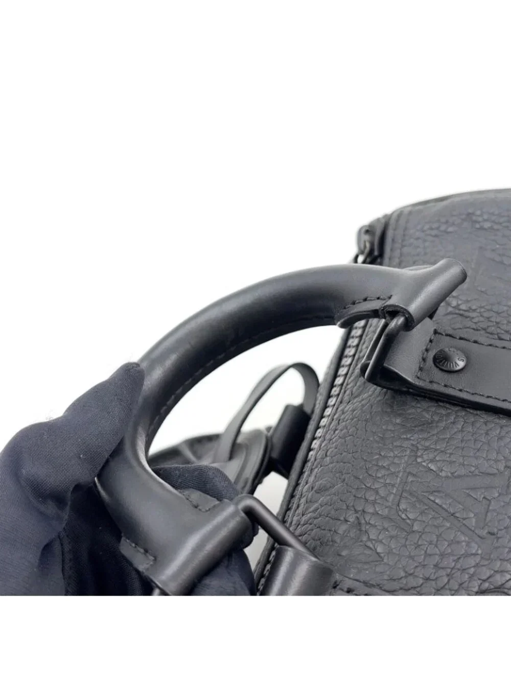 Louis Vuitton Keepall Bandouliere 25 Monogram Taurillon Leather Black Shoulder
